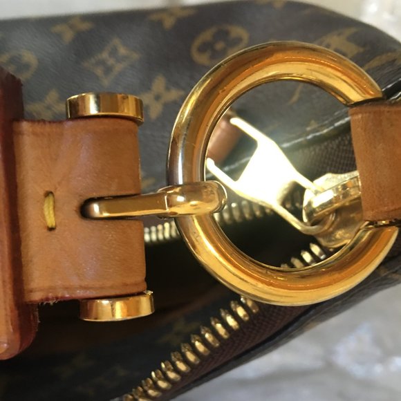 Louis Vuitton Sully Monogram - Picture 7 of 15